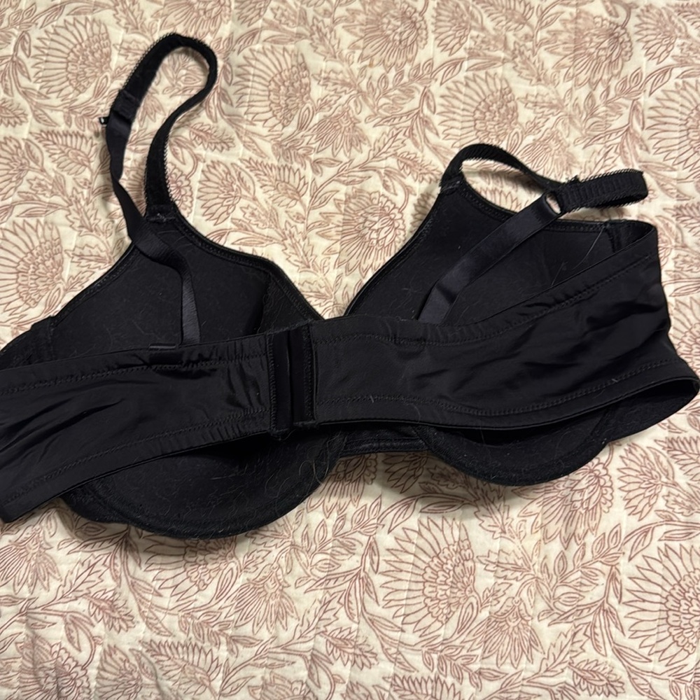 Bra - Picture 2 of 3